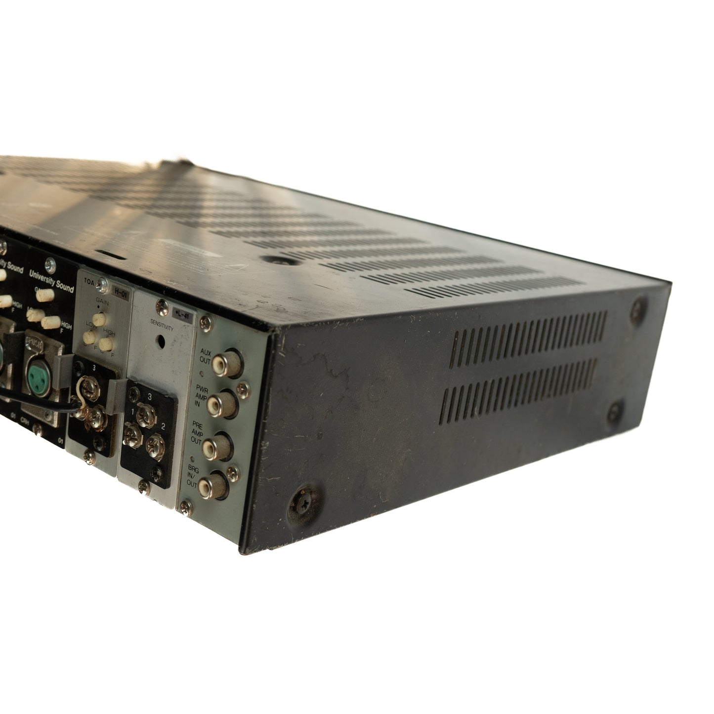TOA 900 Series II A-906mkII powered mixer, installation style