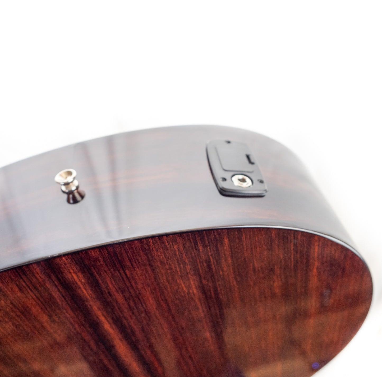 Alvarez artist Elite Grand Auditorium SHB w/cutaway armrest acoustic electric guitar