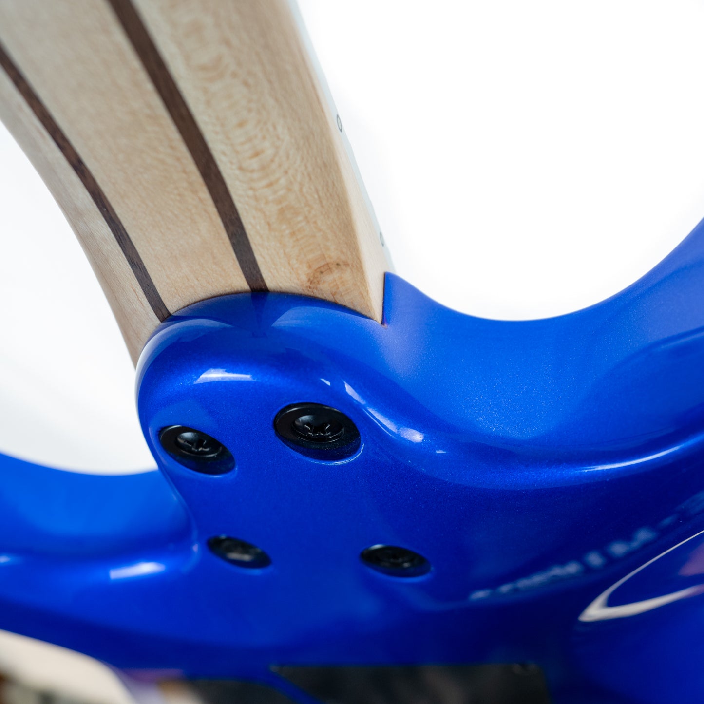 Jackson Pro Plus SRS Dinky DKA Indigo Blue electric guitar with TKL gigbag