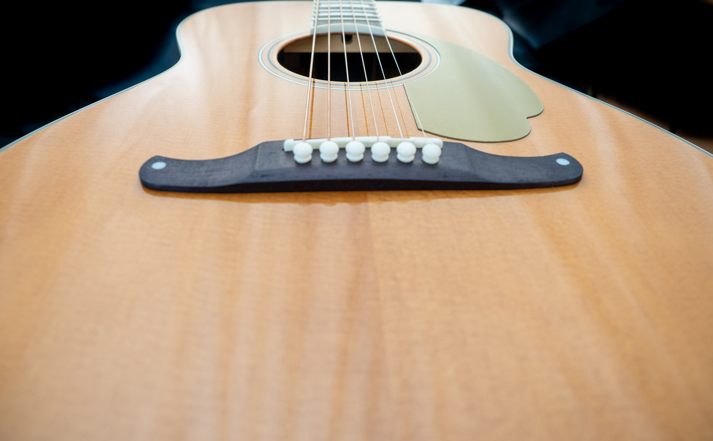 Fender Malibu Vintage concert acoustic electric guitar w/HSC