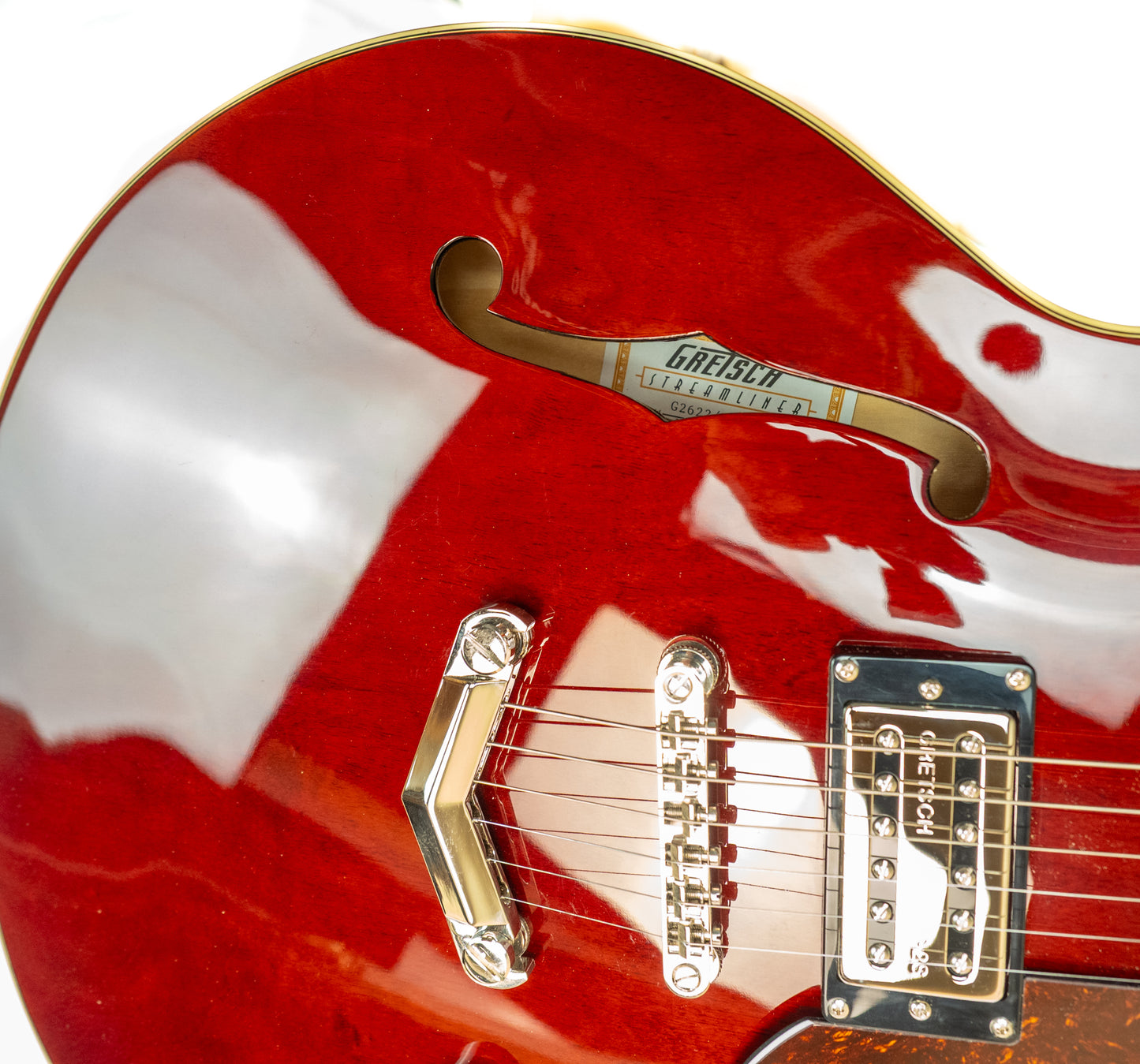 Gretsch G2622 Streamliner center block, double cutaway electric guitar
