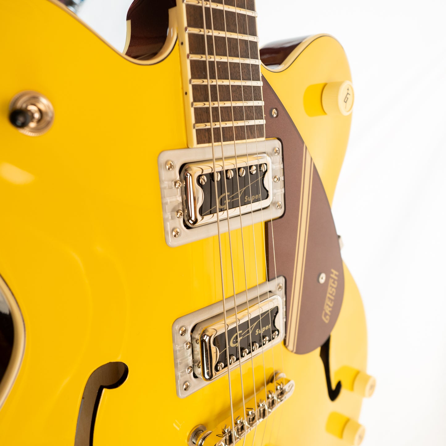 Gretsch G2604T Streamliner Rally II center block Bamboo color electric guitar