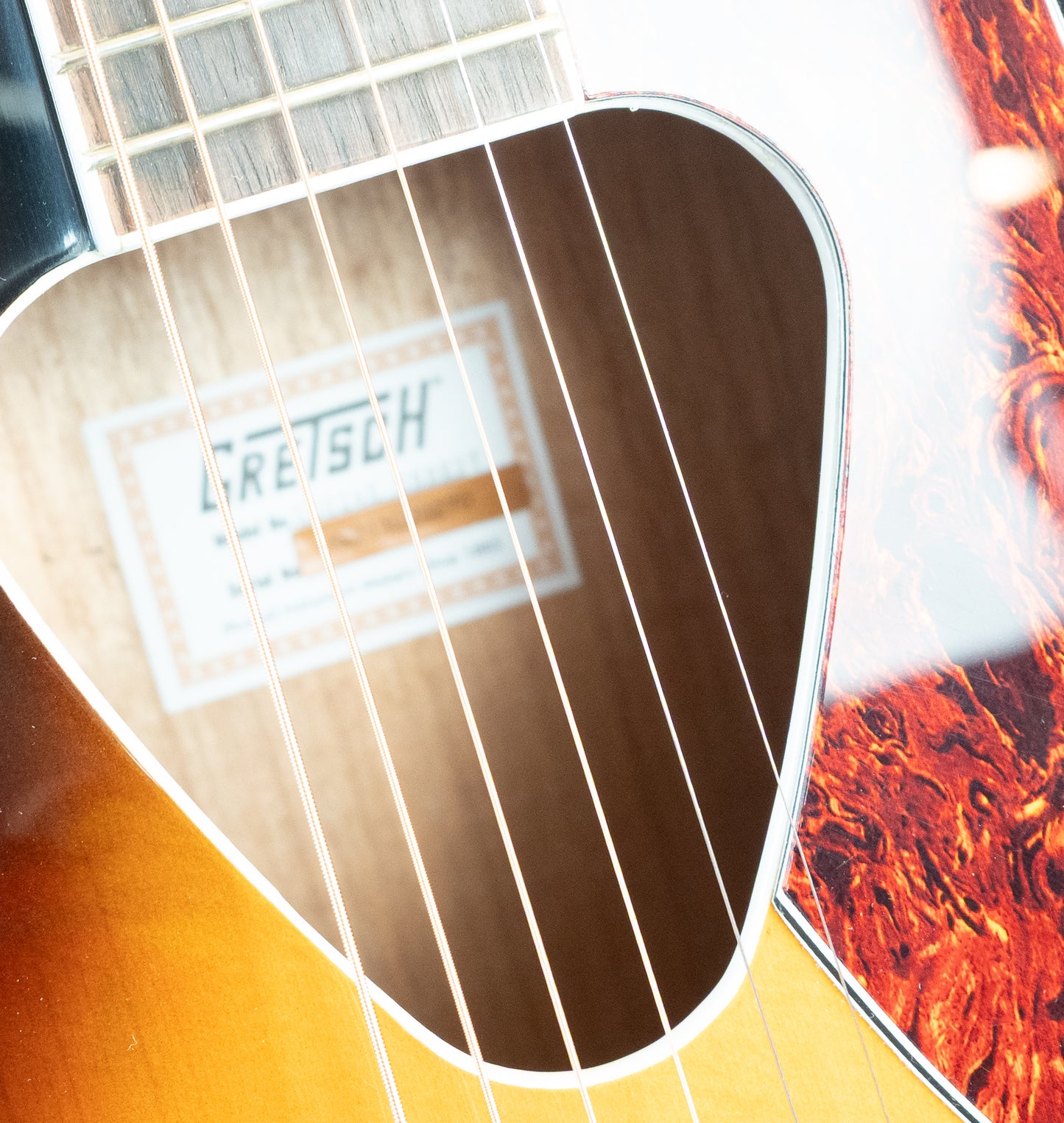 Gretsch G5024E dreadnought sunburst acoustic electric guitar