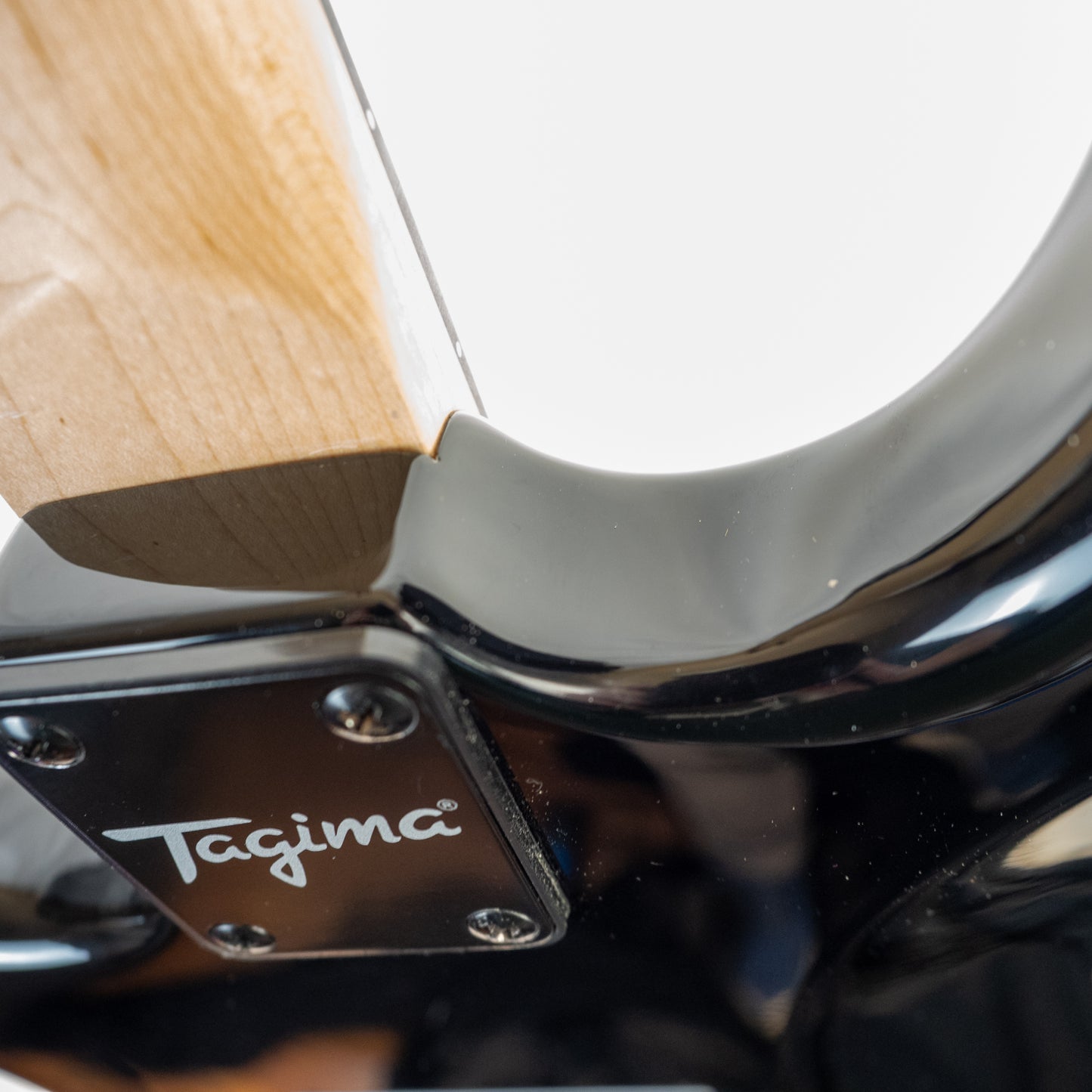 Tagima TW-500BK black on black electric guitar