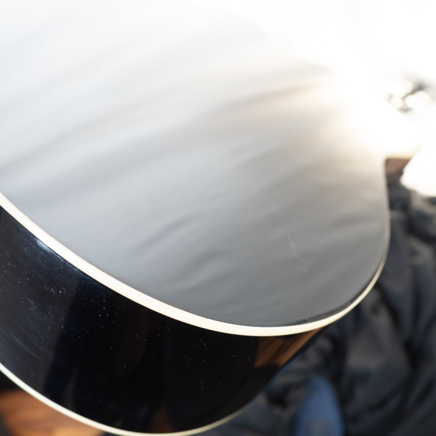 Washburn WA90CEVSB Dreadnought acoustic electric guitar, vintage sunburst