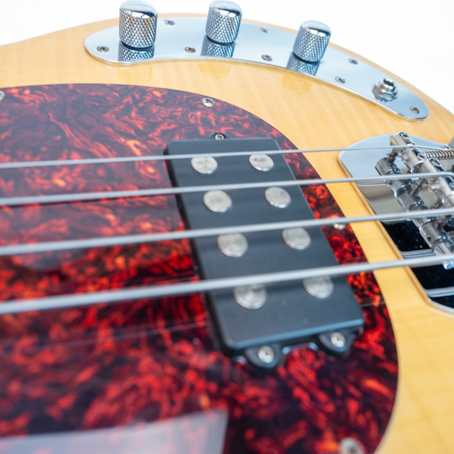 OLP MM2 flame maple natural 4-string bass electric guitar