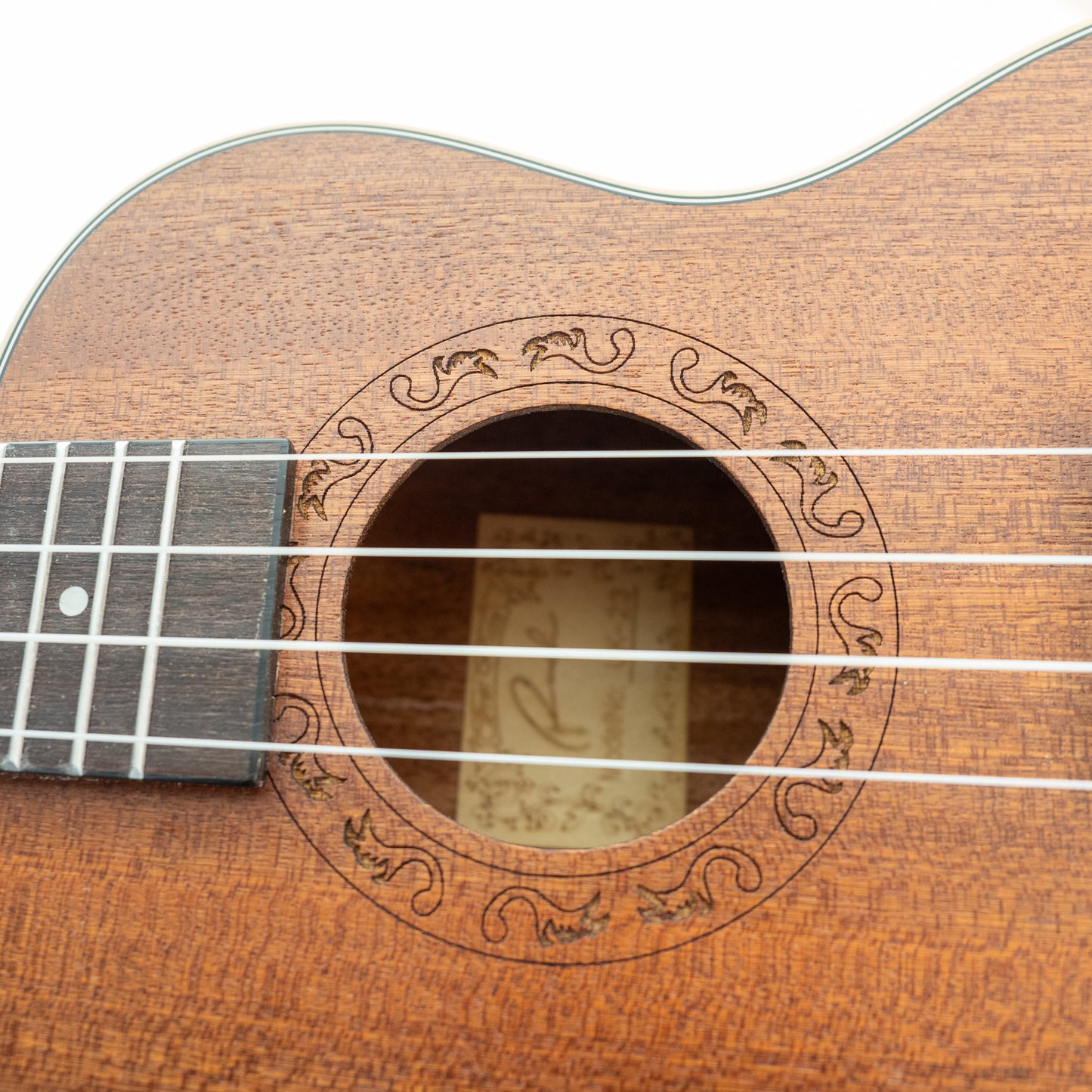 Ranch UK-23 Concert Ukulele with hardshell gigbag