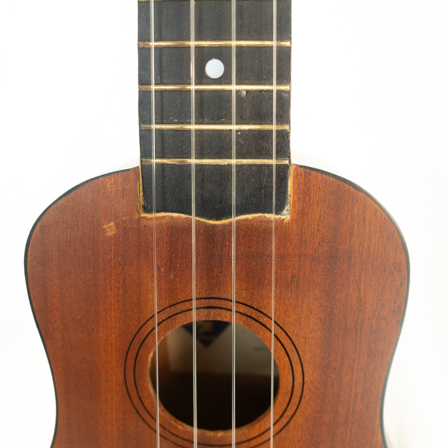 HILO 2652 Soprano Ukulele with gigbag