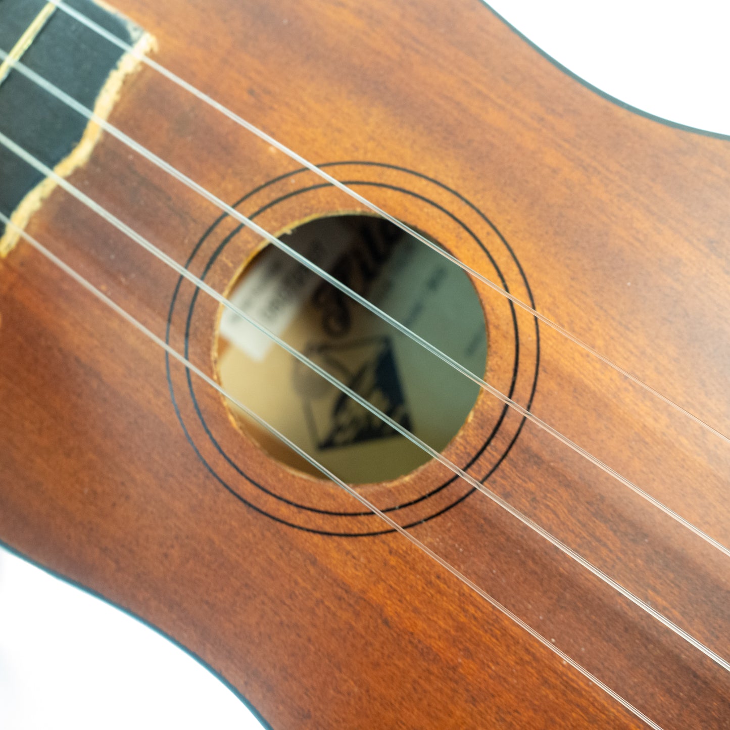 HILO 2652 Soprano Ukulele with gigbag