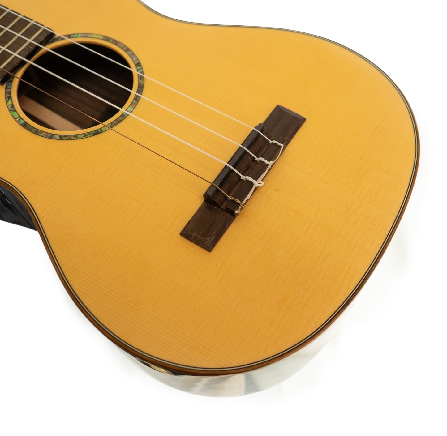 Cordoba 32T tenor ukulele with gigbag