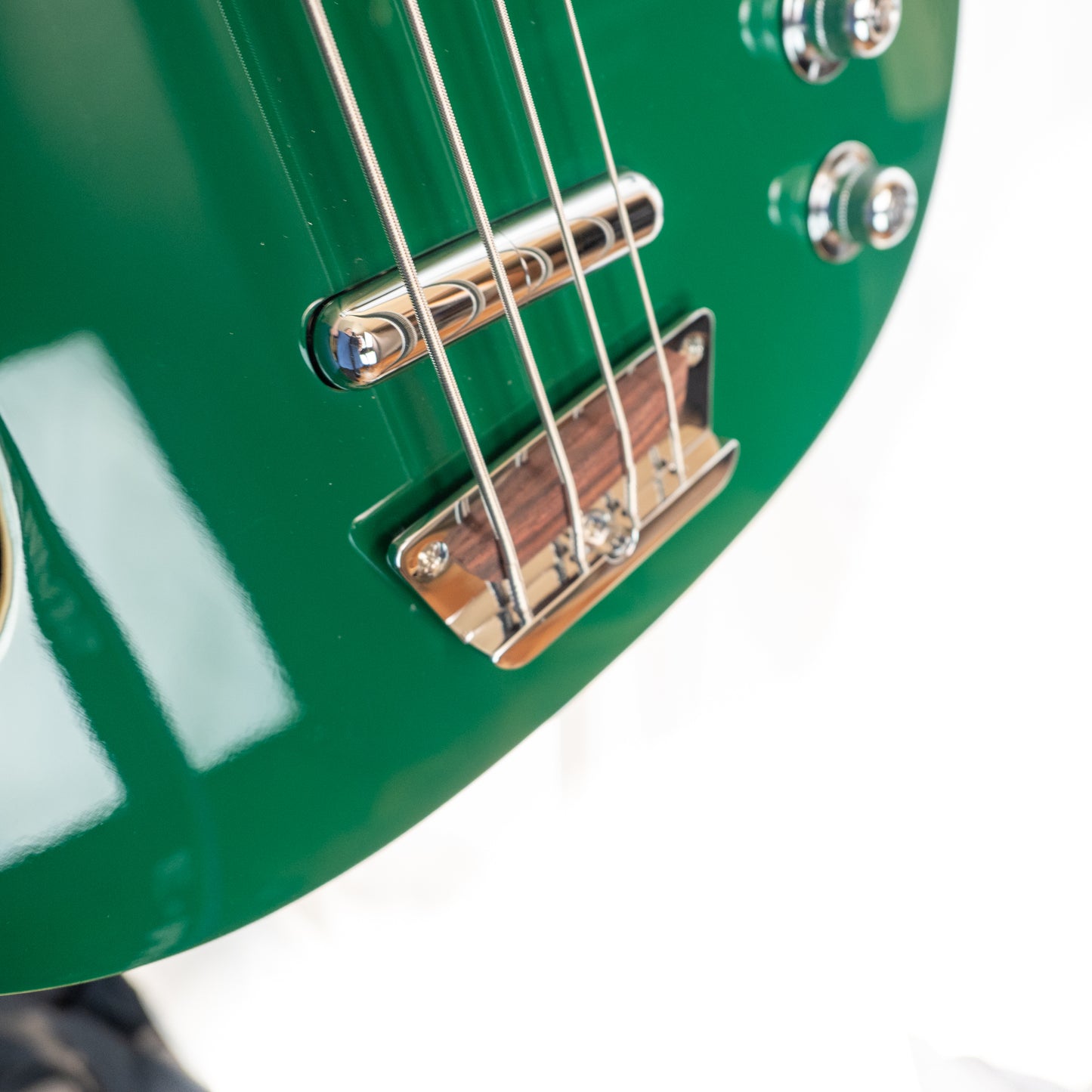 DANELECTRO 58 LONGHORN BASS RED HOT JADE, brand new, authorized dealer.