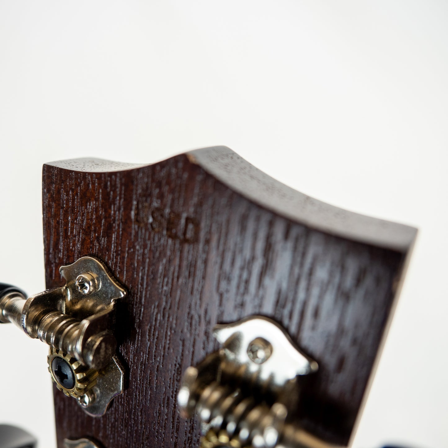 Kala satin mahogany long neck soprano ukulele, engraved rosette with Fender gigbag