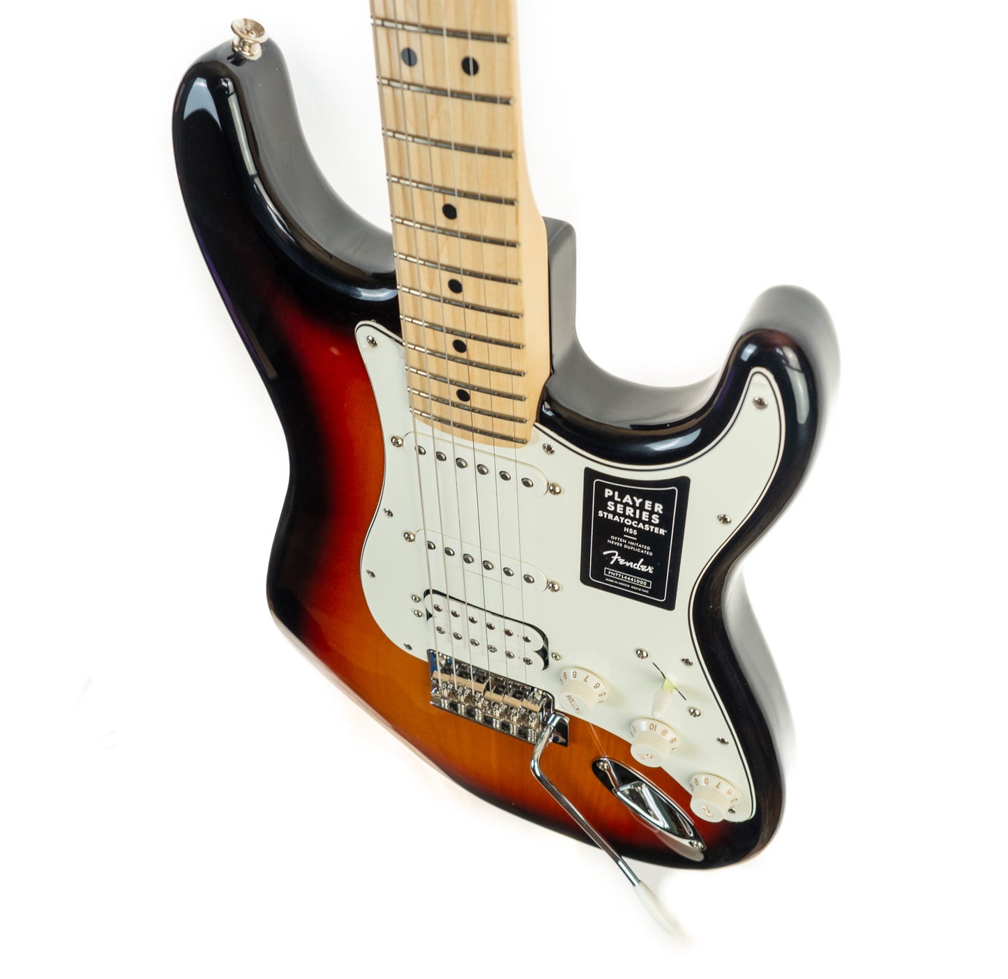 Fender Player Stratocaster, HSS, Maple Fingerboard, 3-tone sunburst electric guitar with gigbag