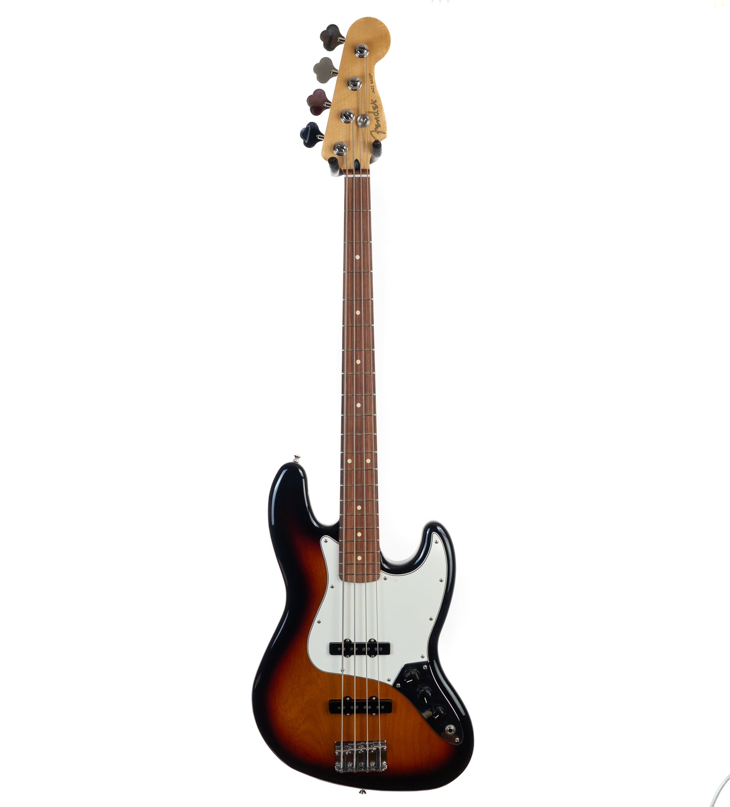 Fender Player Jazz Bass Pau Ferro fingerboard, 3-tone sunburst guitar w/gigbag