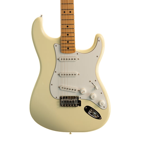 Fender Standard Stratocaster maple fingerboard, olympic white electric guitar