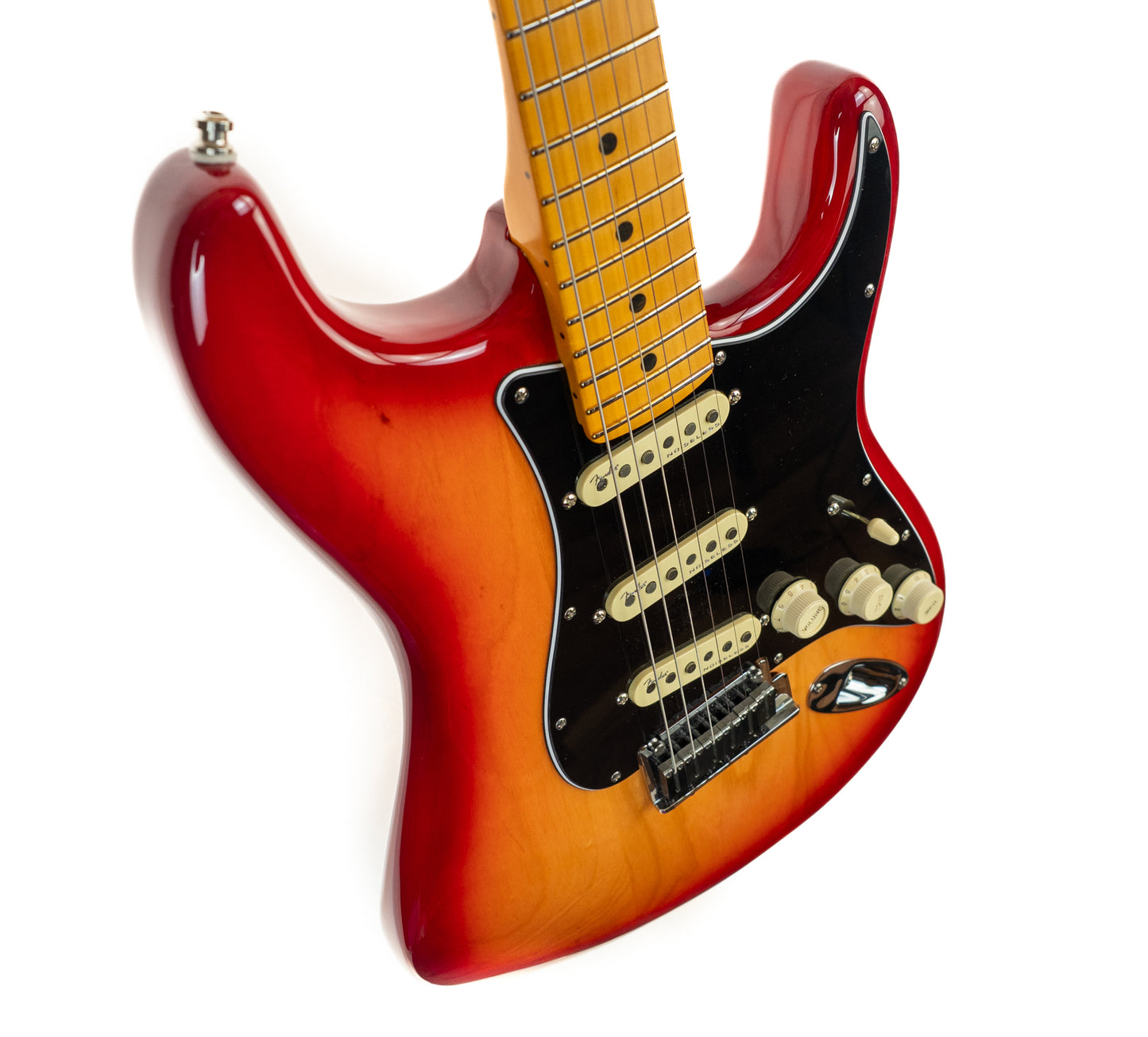 Fender Ultra Luxe Stratocaster maple fingerboard, plasma red burst w/OHSC electric guitar