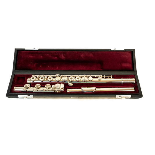 Yamaha YFL-581 Open Hole Silver Flute with original case, serviced and cleaned. (Copy)
