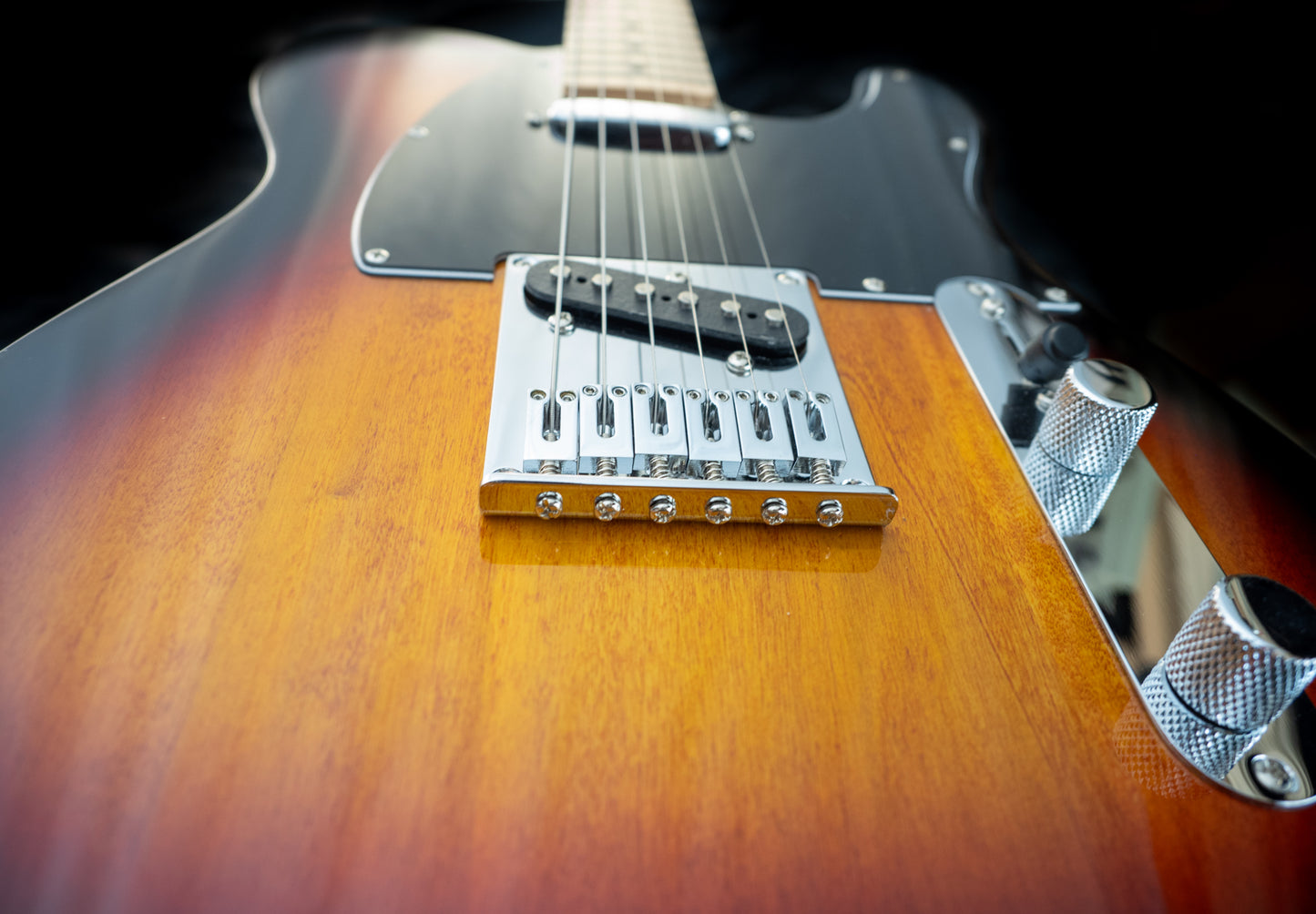 Squier Affinity Telecaster, maple neck, three tone sunburst, electric guitar