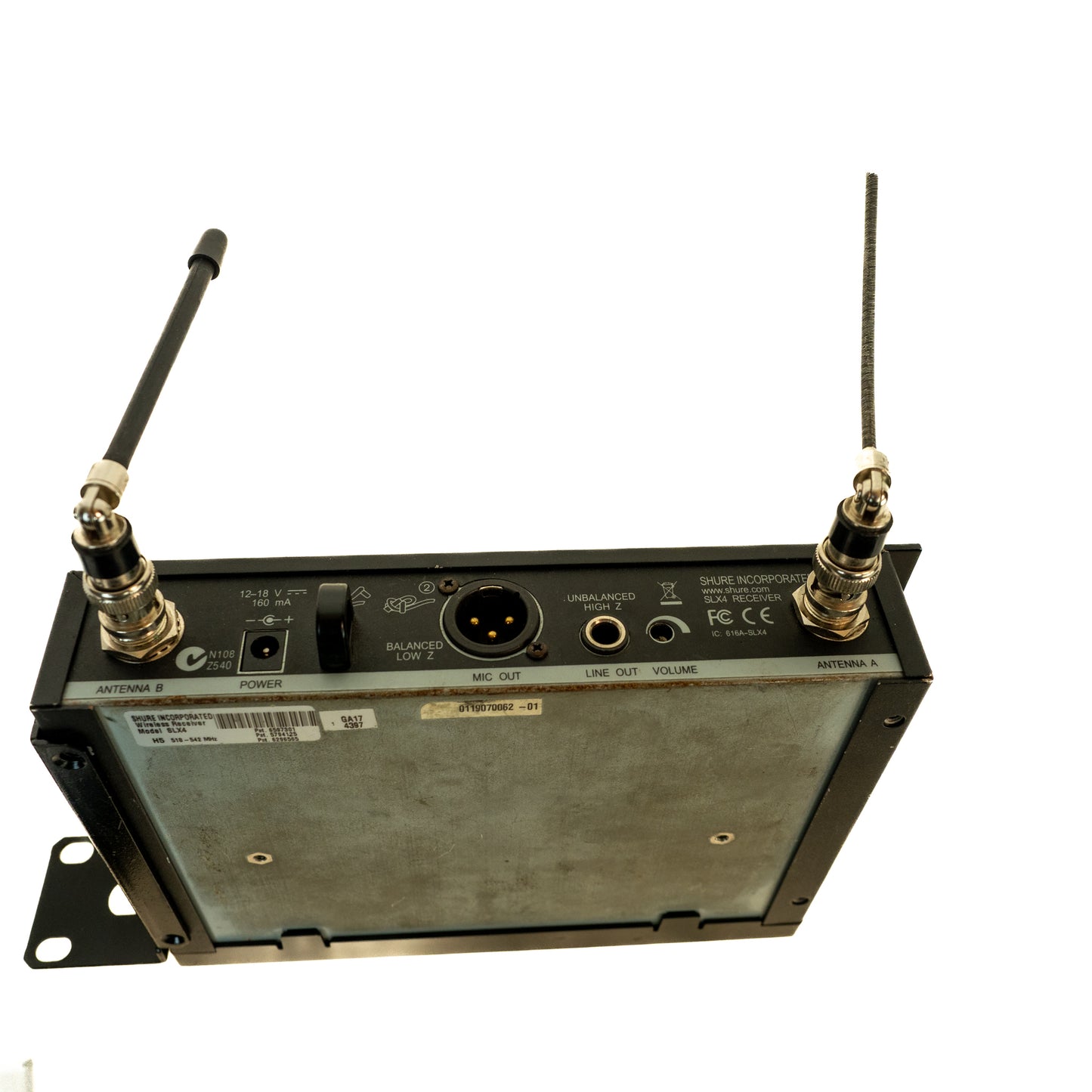 Shure SLX4 Receiver with power supply, not tested, powers up.  518-542 Mhz