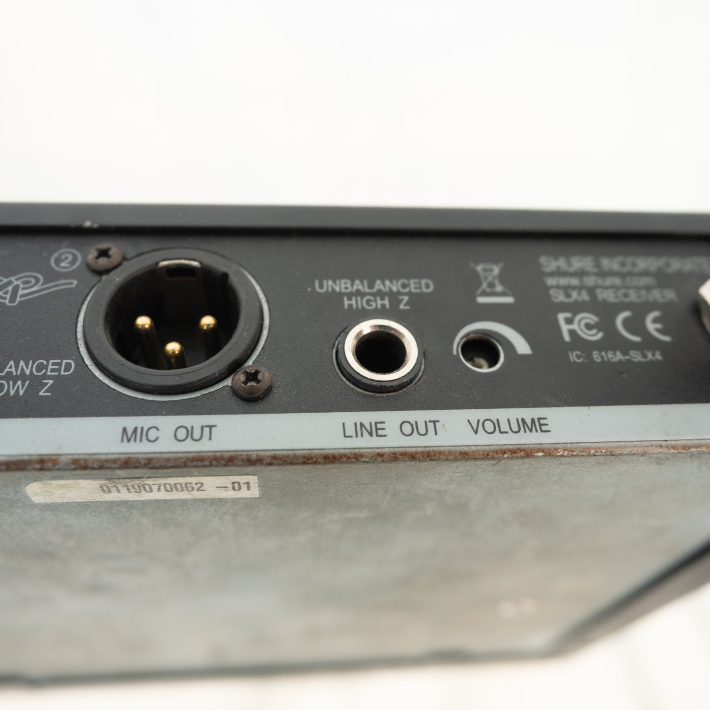 Shure SLX4 Receiver with power supply, not tested, powers up.  518-542 Mhz