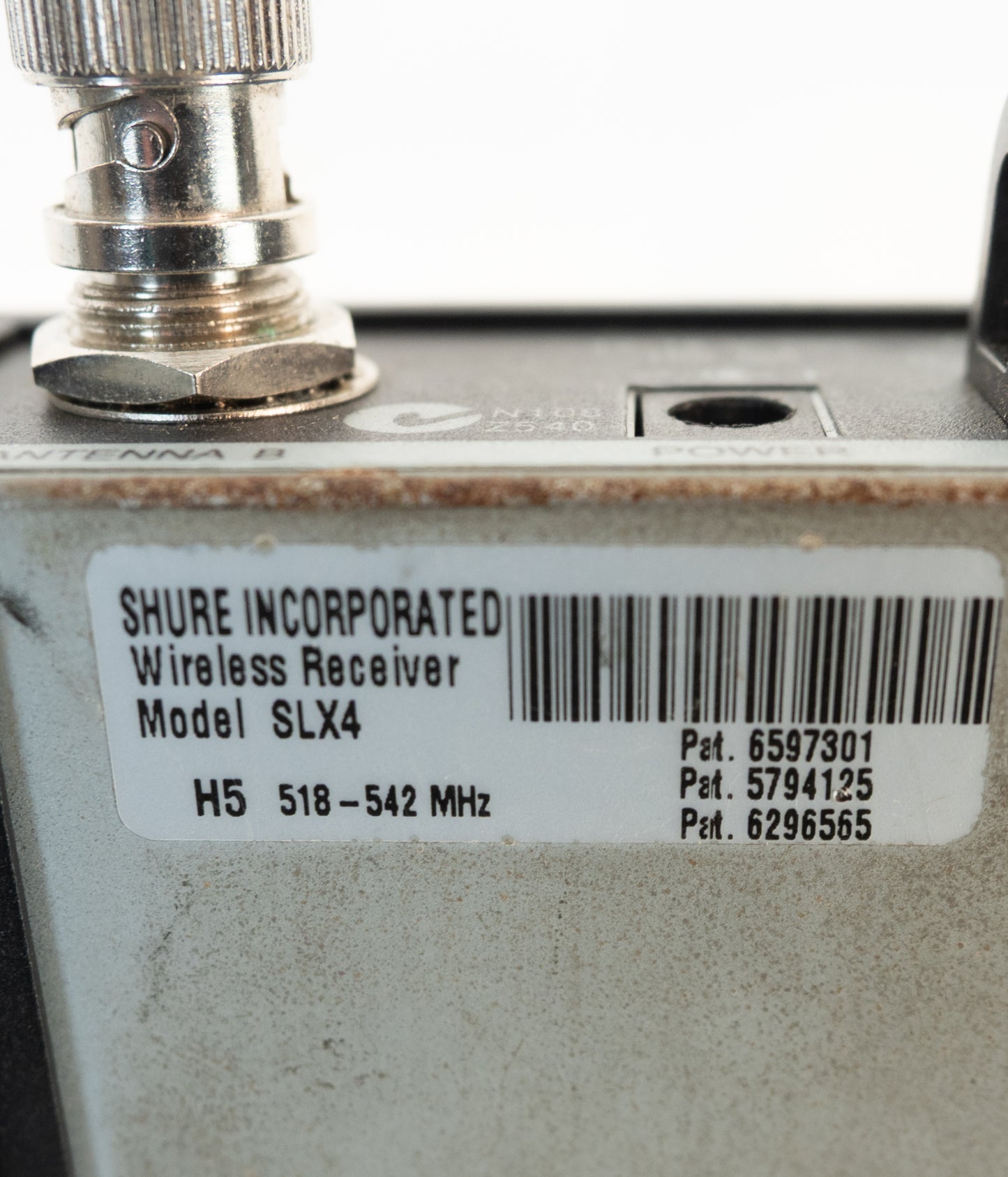 Shure SLX4 Receiver with power supply, not tested, powers up.  518-542 Mhz
