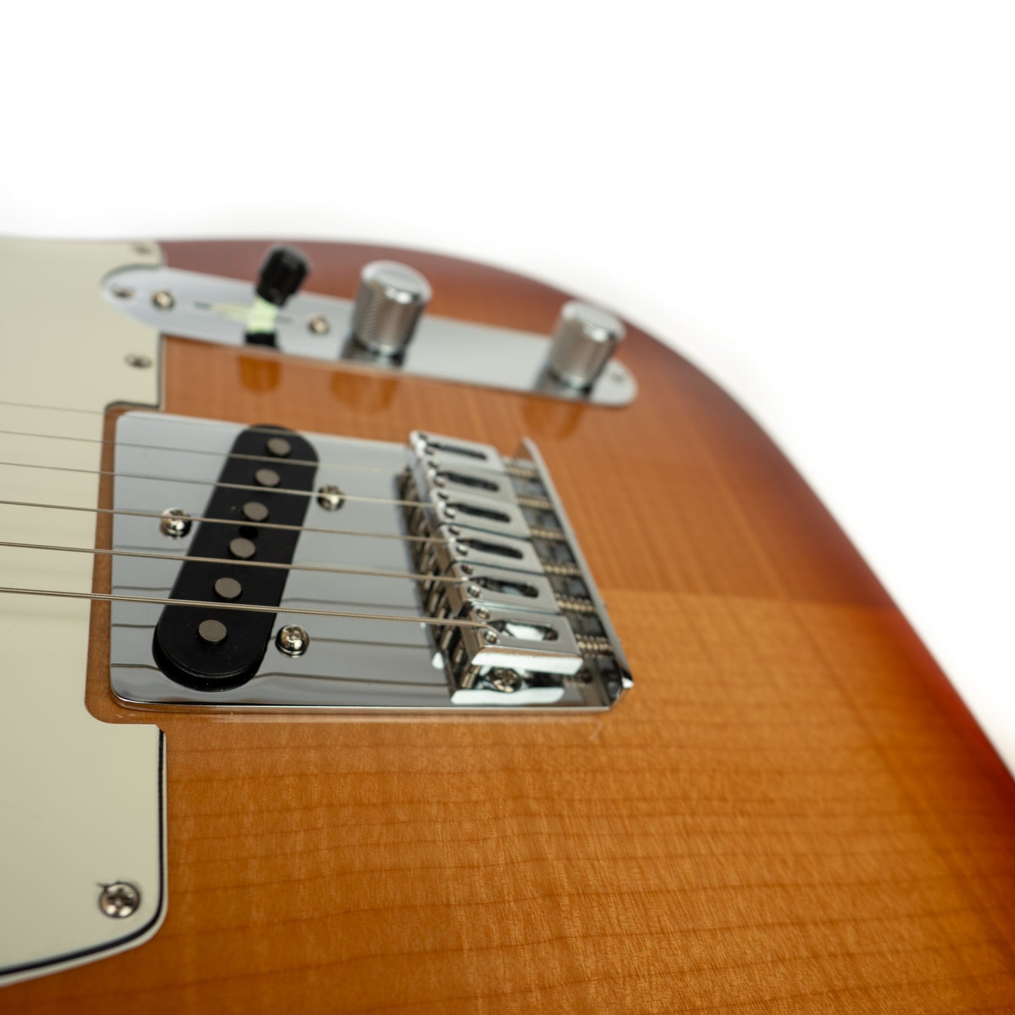 FENDER - Limited Edition Player Telecaster Plus Top Maple Fingerboard Sienna Sunburst - 0140228547