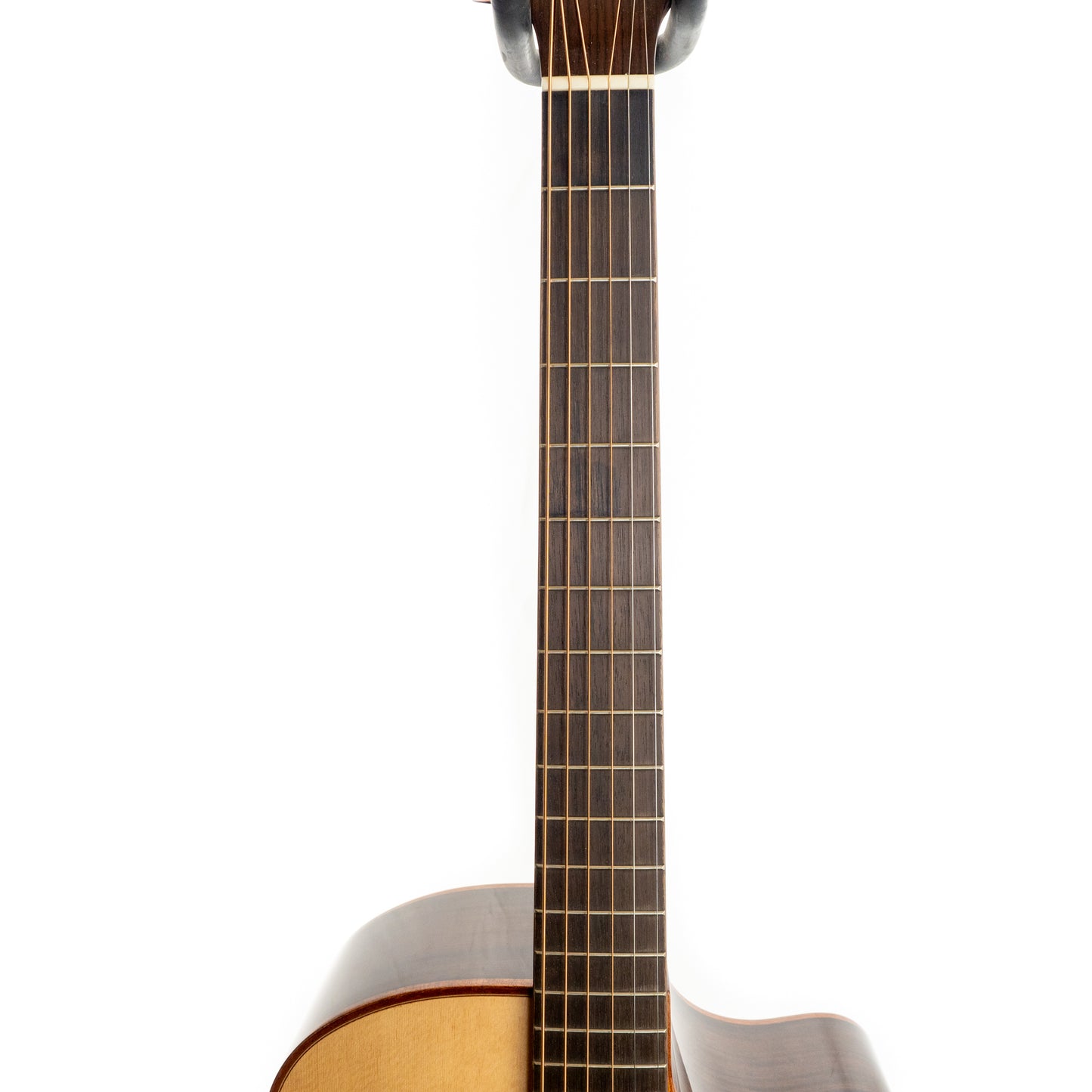 Washburn WCG20SCE comfort series cutaway acoustic/electric guitar grand auditorium