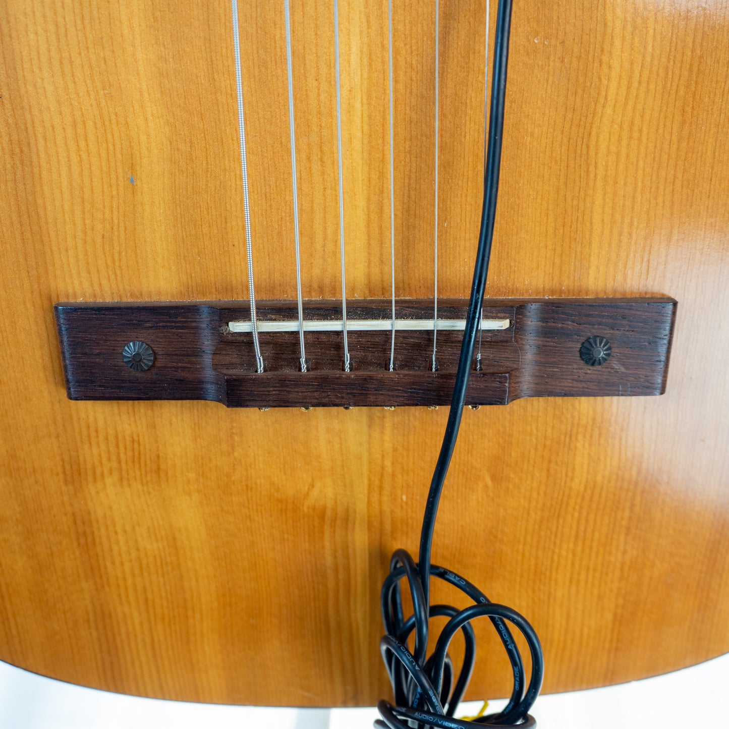 Silvertone 660 (KAY) USA made slide acoustic guitar with pickup and case