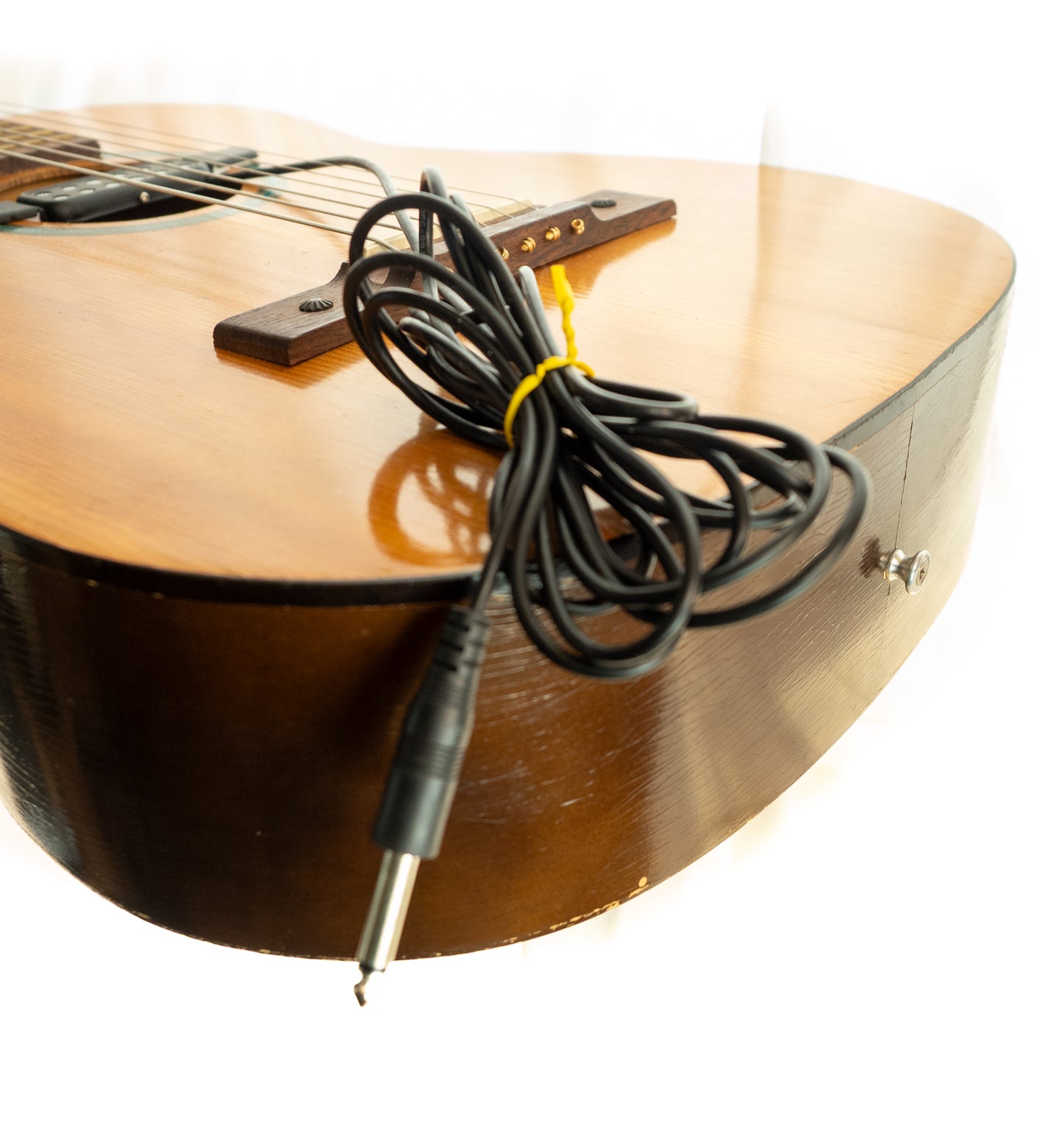 Silvertone 660 (KAY) USA made slide acoustic guitar with pickup and case