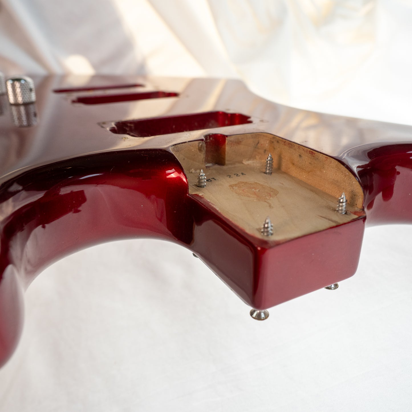 Kramer Focus F2000? MIJ? body candy apple red, mid eighties?
