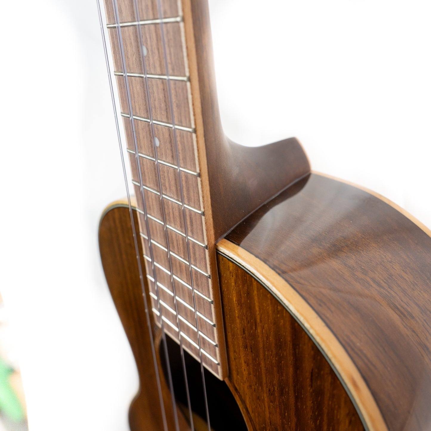 Kala KA-KTG tenor koa ukulele with padded Oscar Schmidt gigbag