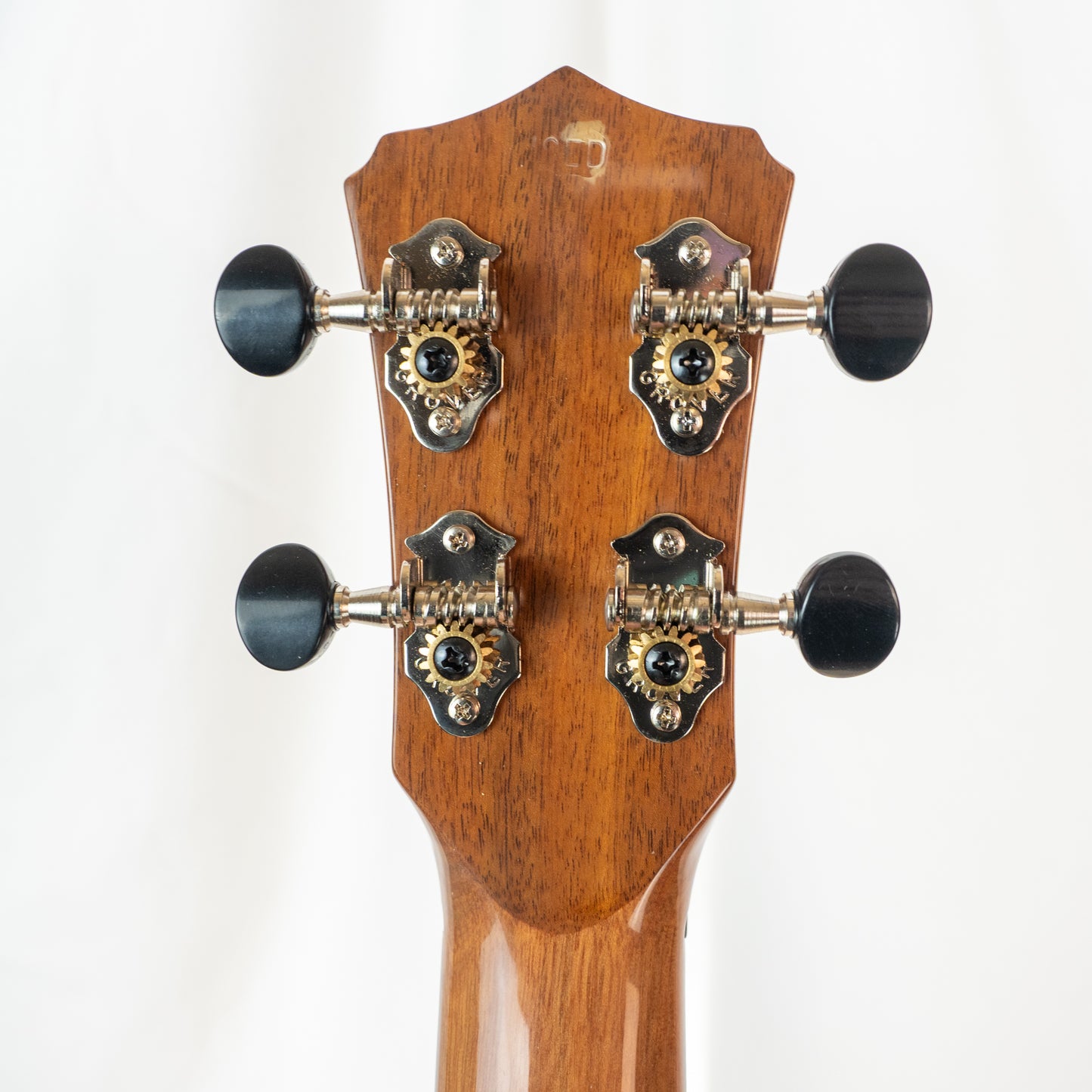 Cordoba 35T-CE S cutaway electric/acoustic tenor ukulele with gigbag