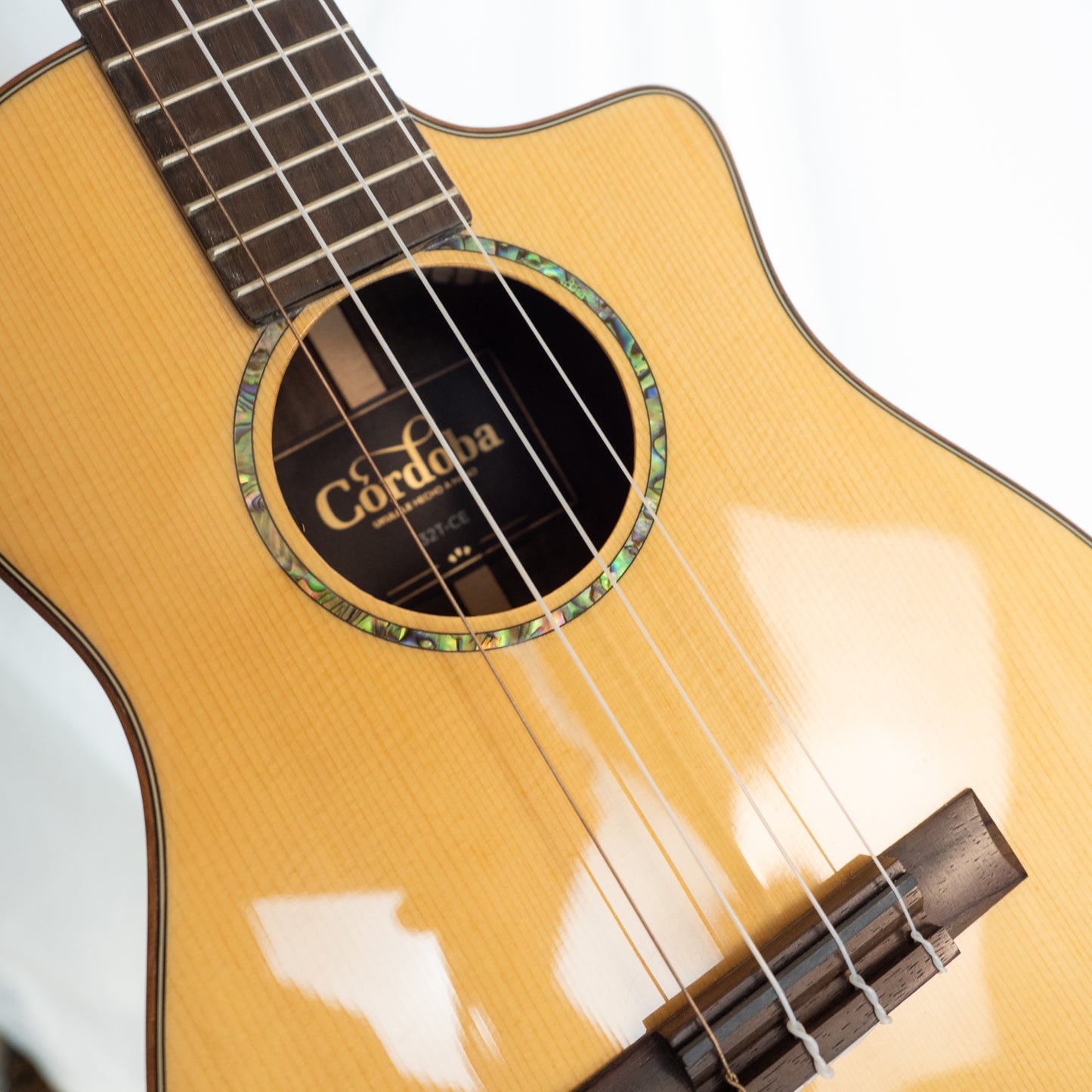 Cordoba 35T-CE S cutaway electric/acoustic tenor ukulele with gigbag