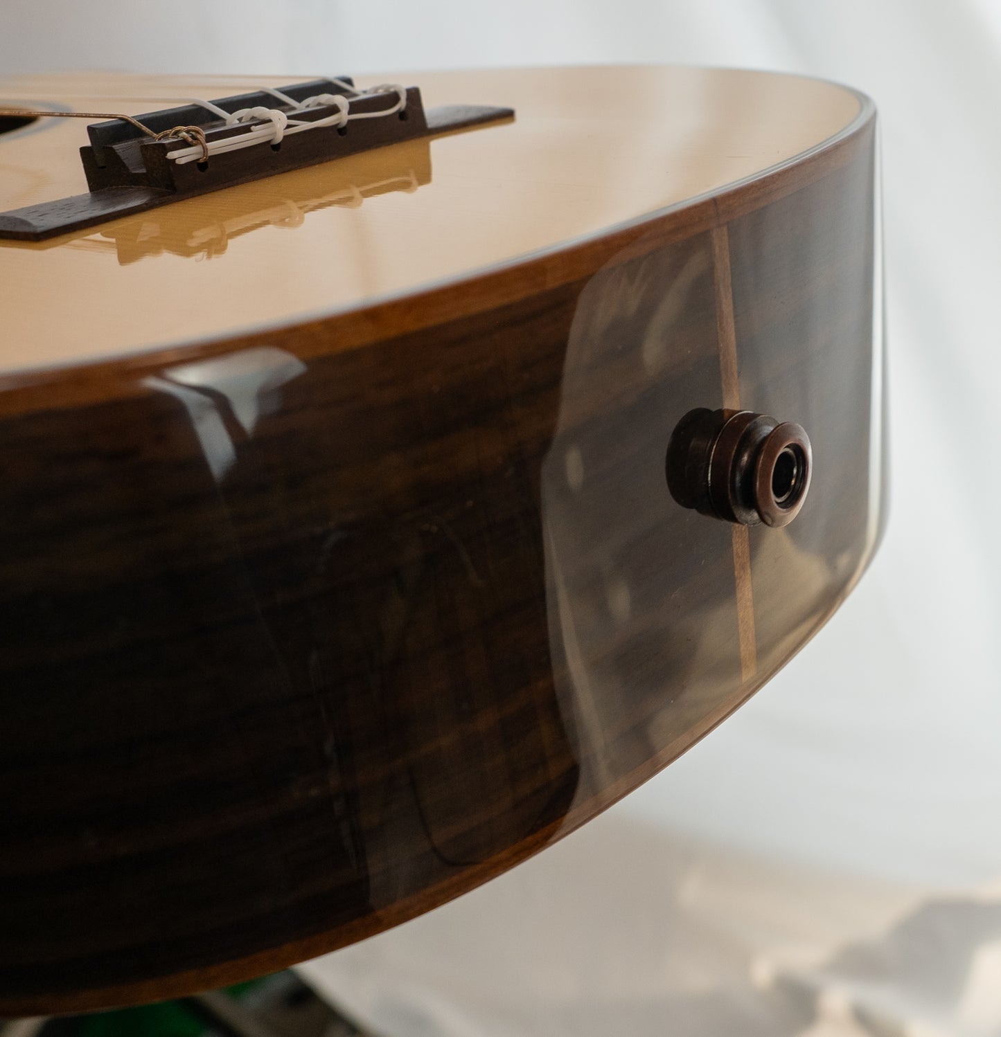 Cordoba 35T-CE S cutaway electric/acoustic tenor ukulele with gigbag