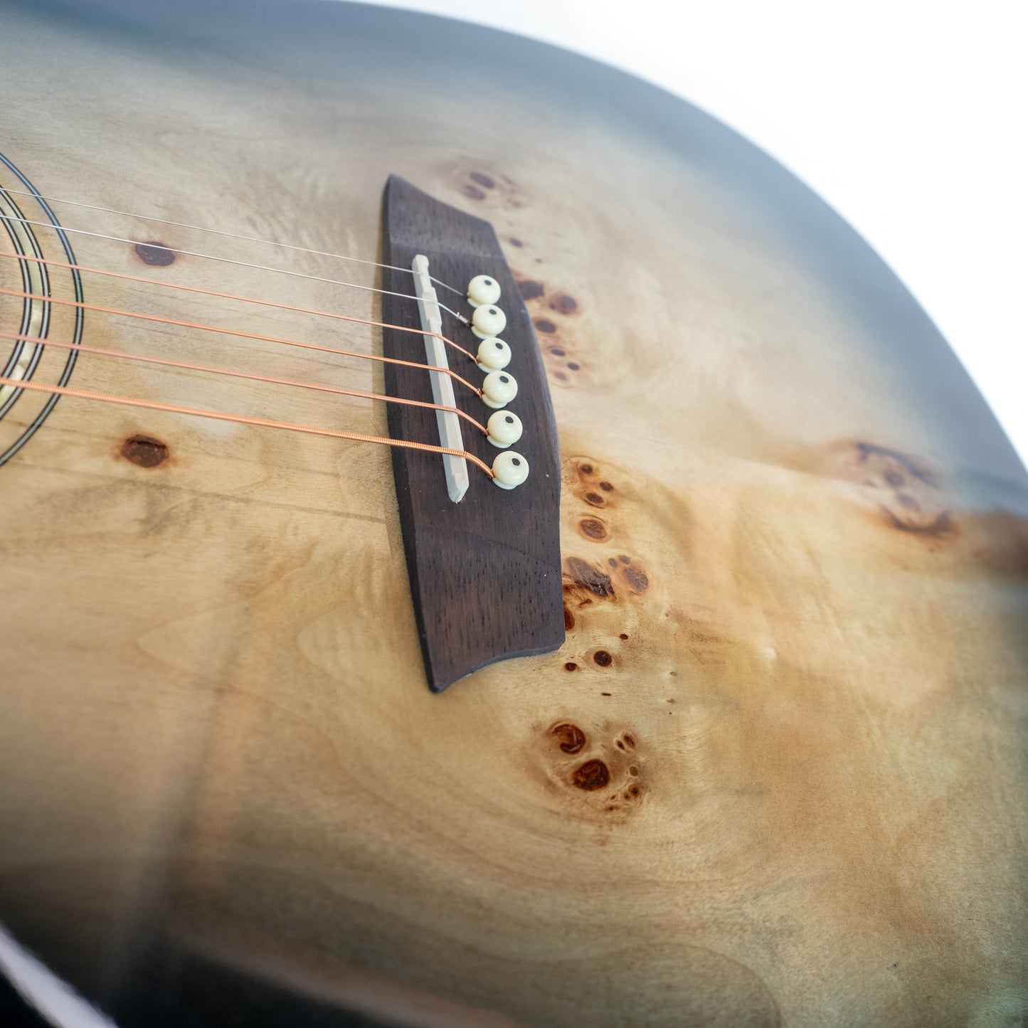 Washburn DFBDB Deep forest burl, fade black acoustic guitar