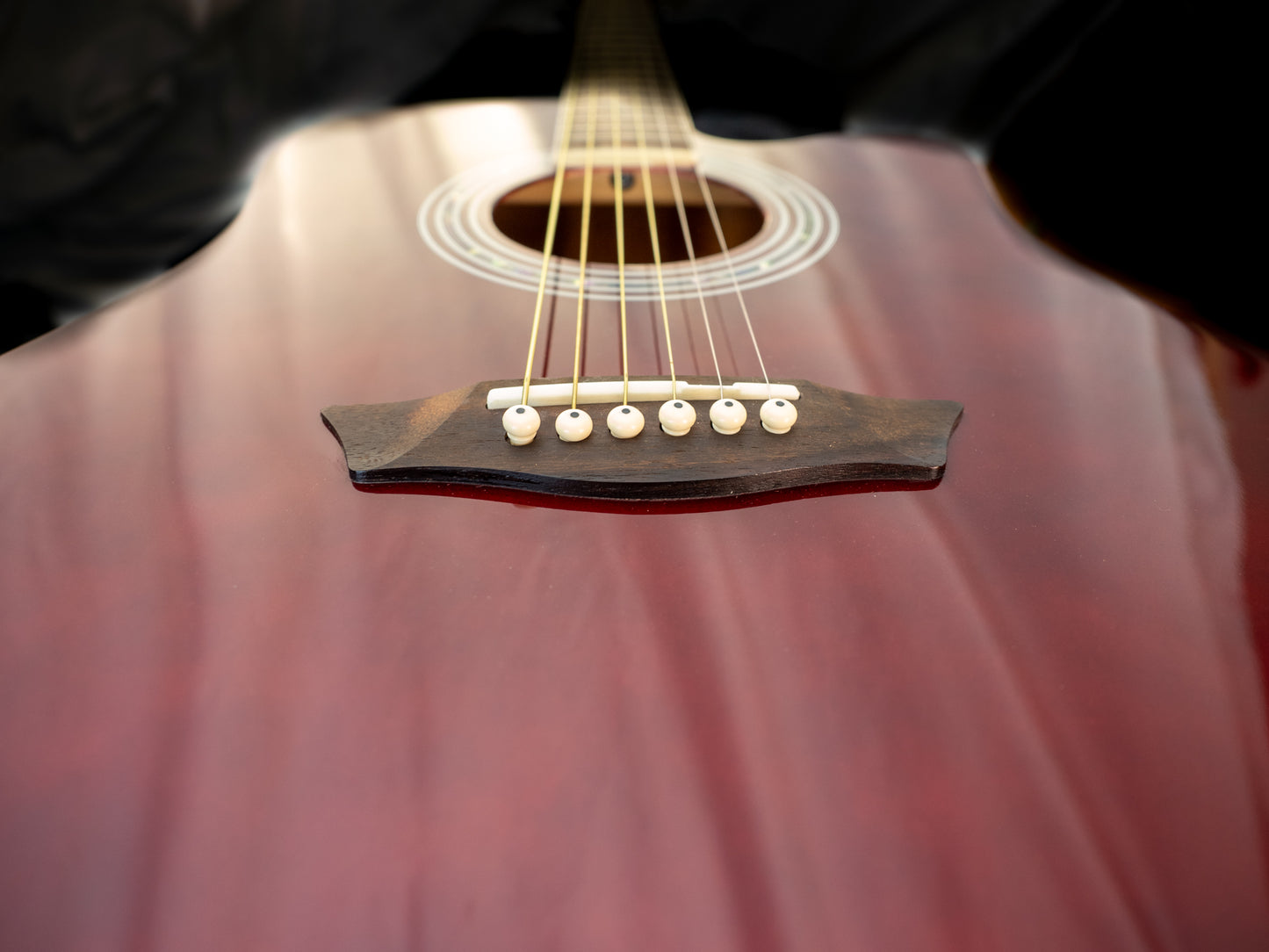 Washburn WA90CETWR wine red dreadnought cutaway acoustic electric guitar